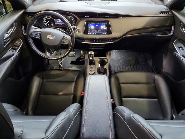 2019 CADILLAC XT4 Sport