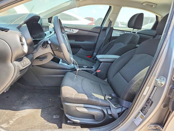 2024 KIA FORTE