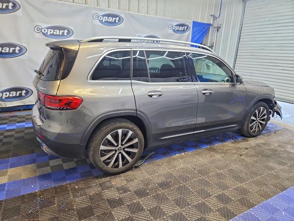 2021 MERCEDES-BENZ GLB