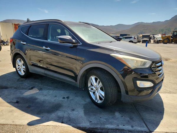 2013 HYUNDAI SANTA FE — Passenger 3/4