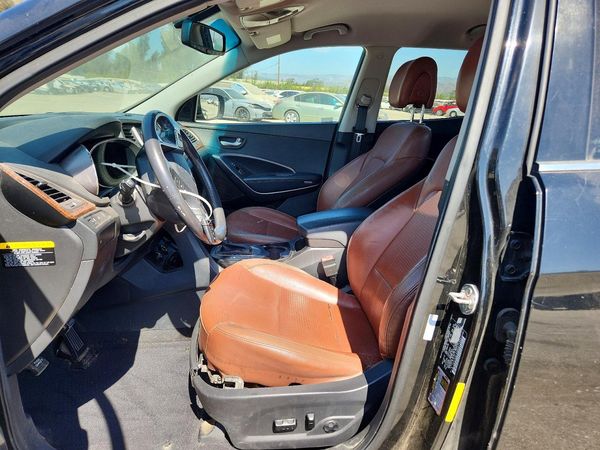 2013 HYUNDAI SANTA FE — DENT