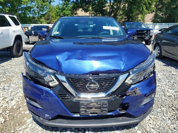 2021 NISSAN ROGUE SPORT SV
