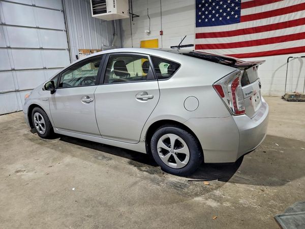 2013 TOYOTA PRIUS