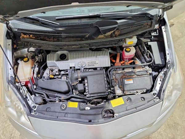 2013 TOYOTA PRIUS