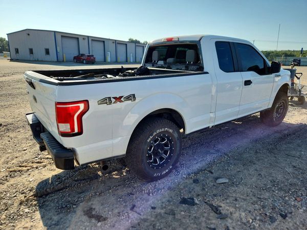 2017 FORD F150