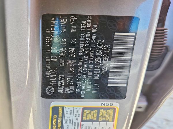 2024 HYUNDAI ELANTRA