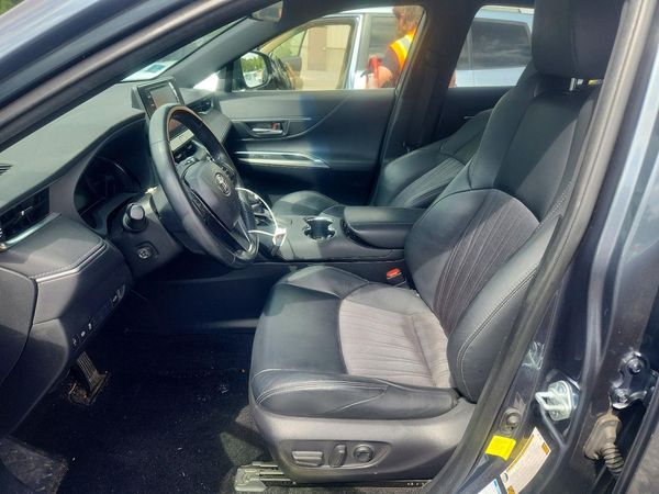 2021 TOYOTA VENZA