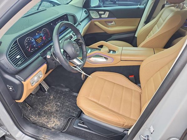 2025 MERCEDES-BENZ GLS