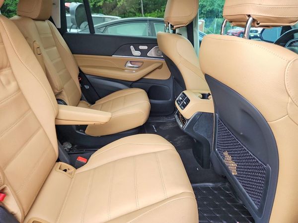 2025 MERCEDES-BENZ GLS
