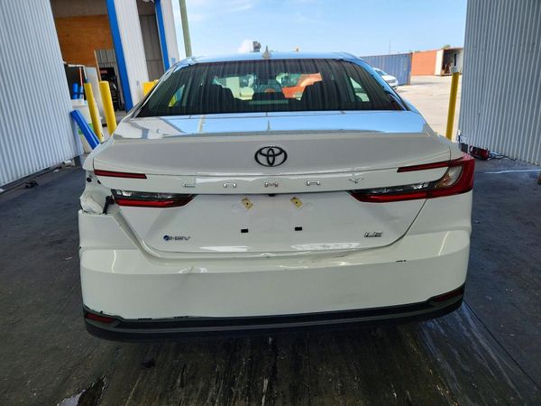 2026 TOYOTA CAMRY