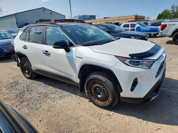 2021 TOYOTA RAV4 XLE HV