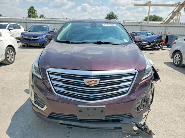 2017 CADILLAC XT5
