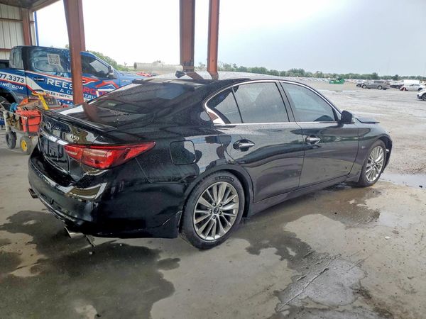 2018 INFINITI Q50