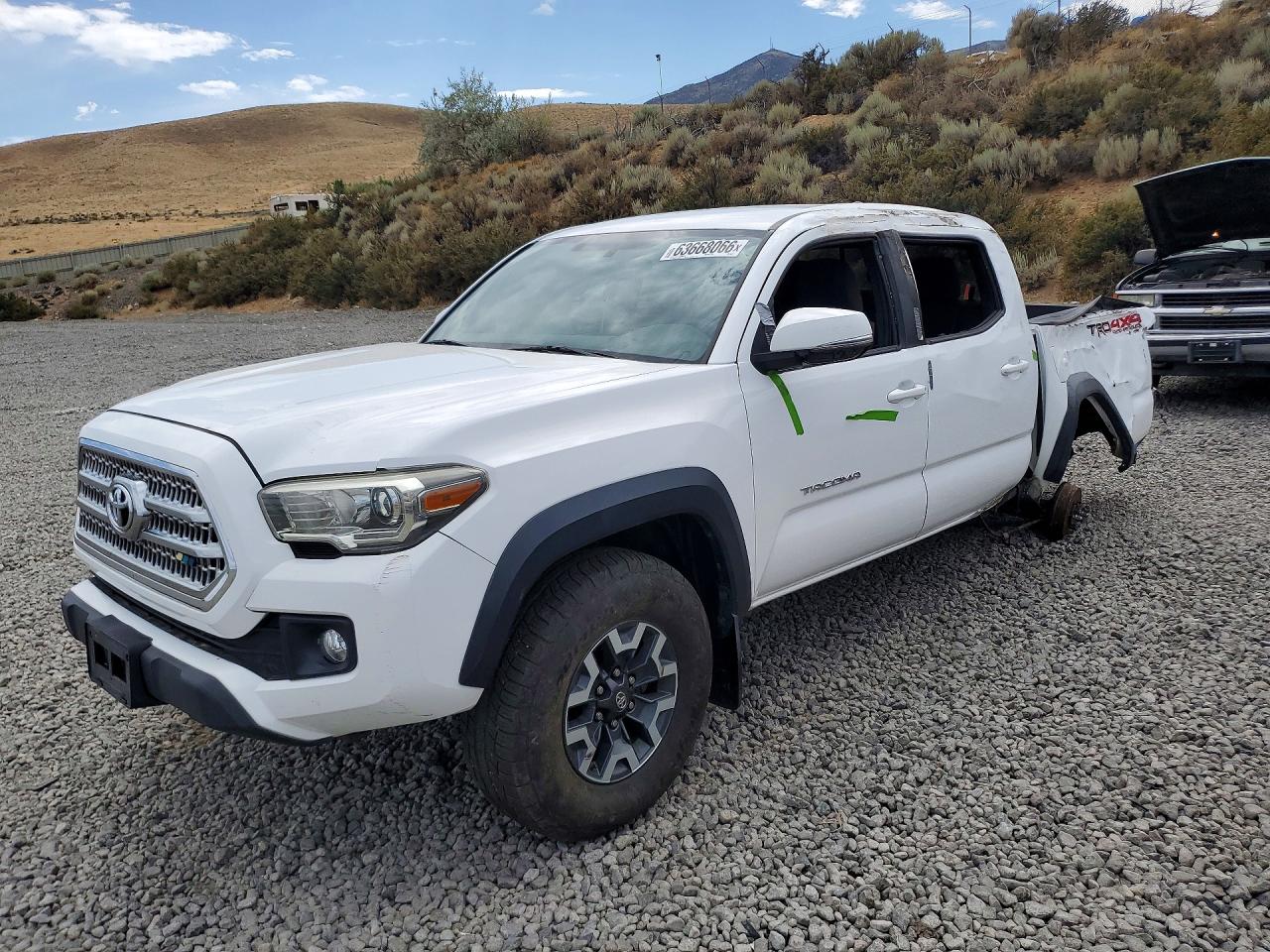 2016 TOYOTA TACOMA