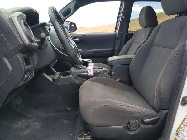 2016 TOYOTA TACOMA