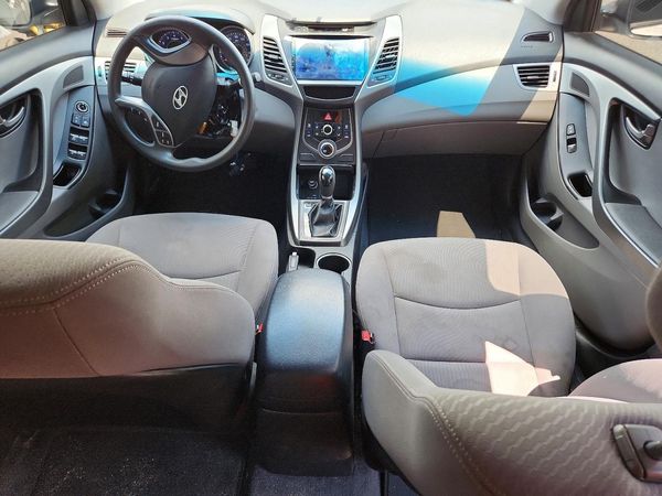 2014 HYUNDAI ELANTRA
