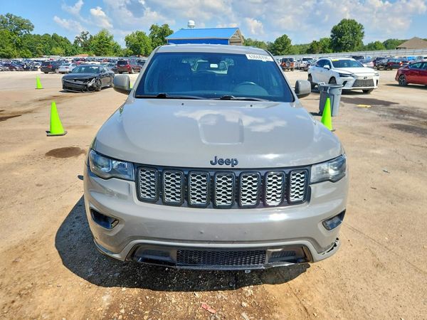 2020 JEEP GRAND CHEROKEE Laredo