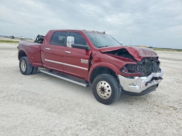 2016 RAM 3500 Laramie