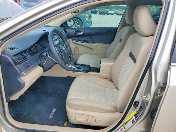 2014 TOYOTA CAMRY