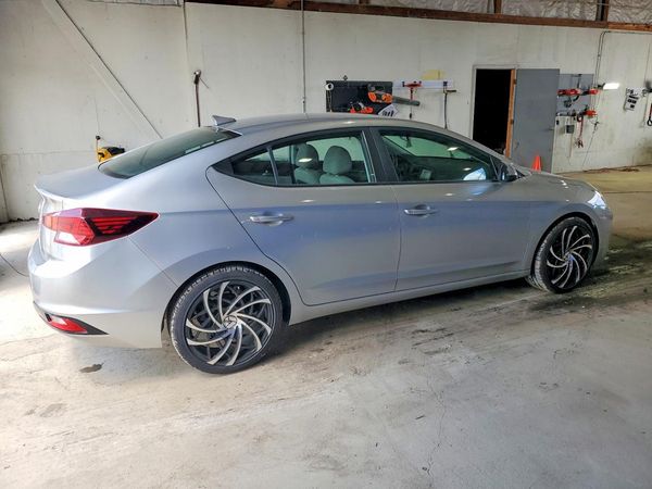 2020 HYUNDAI ELANTRA