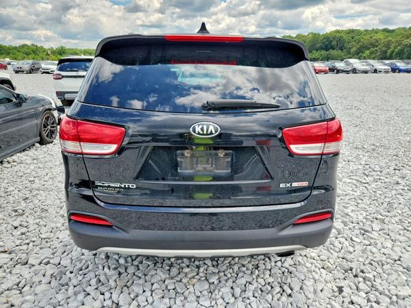 2016 KIA SORENTO EX