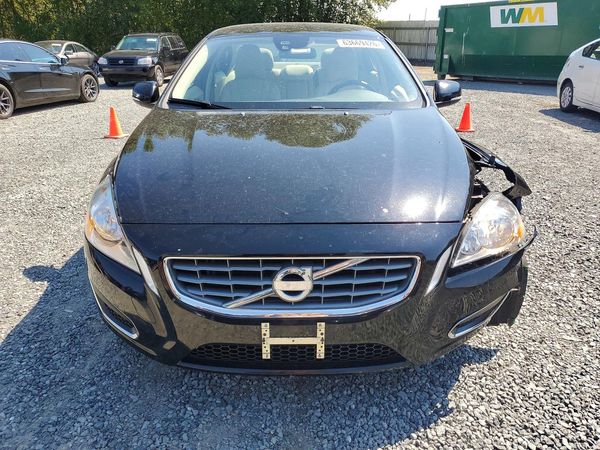 2012 VOLVO S60