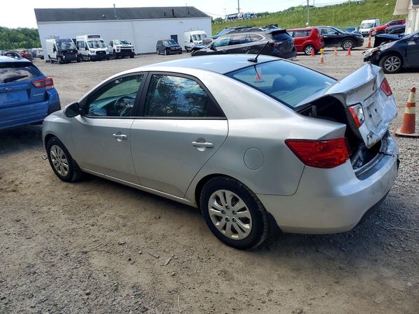 2013 KIA FORTE LX