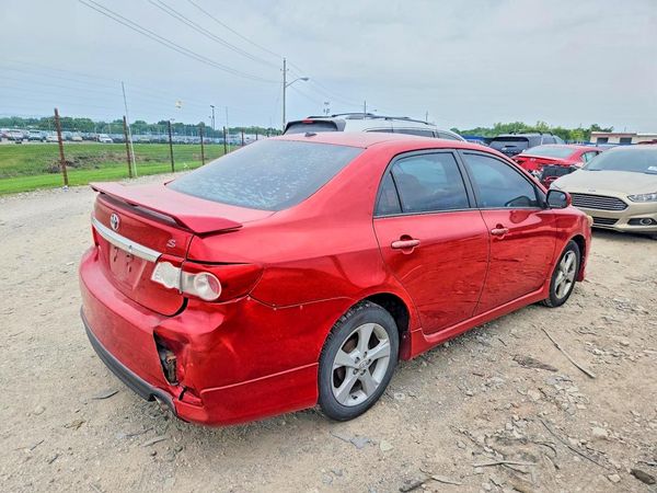 2012 TOYOTA COROLLA