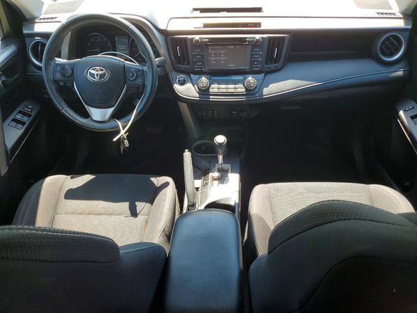 2018 TOYOTA RAV4 Adventure/XLE