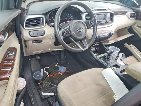 2017 KIA SORENTO