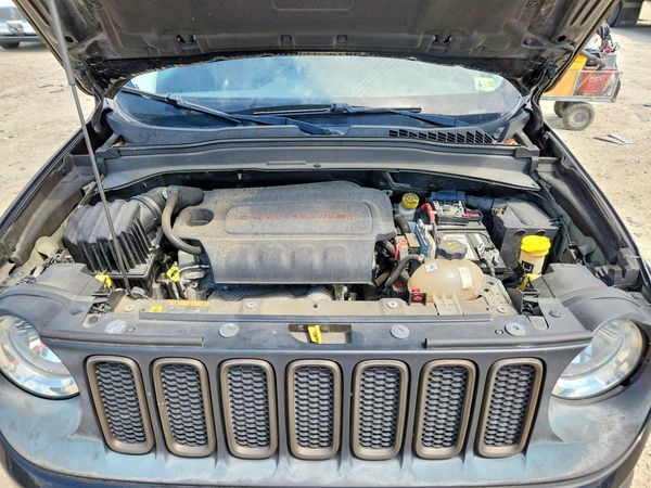 2016 JEEP RENEGADE LATITUDE 4X4