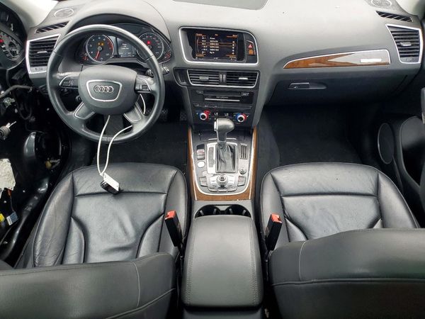 2017 AUDI Q5 quattro Premium Plus
