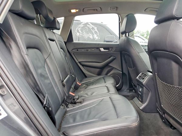 2017 AUDI Q5 quattro Premium Plus