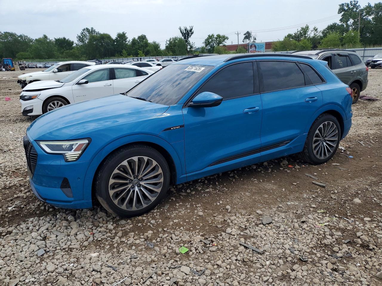 2019 AUDI E-TRON e-tron quattro Prestige