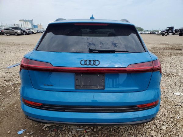 2019 AUDI E-TRON e-tron quattro Prestige