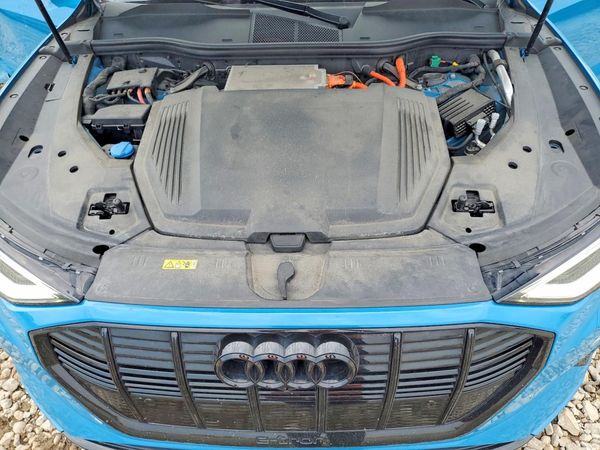 2019 AUDI E-TRON e-tron quattro Prestige