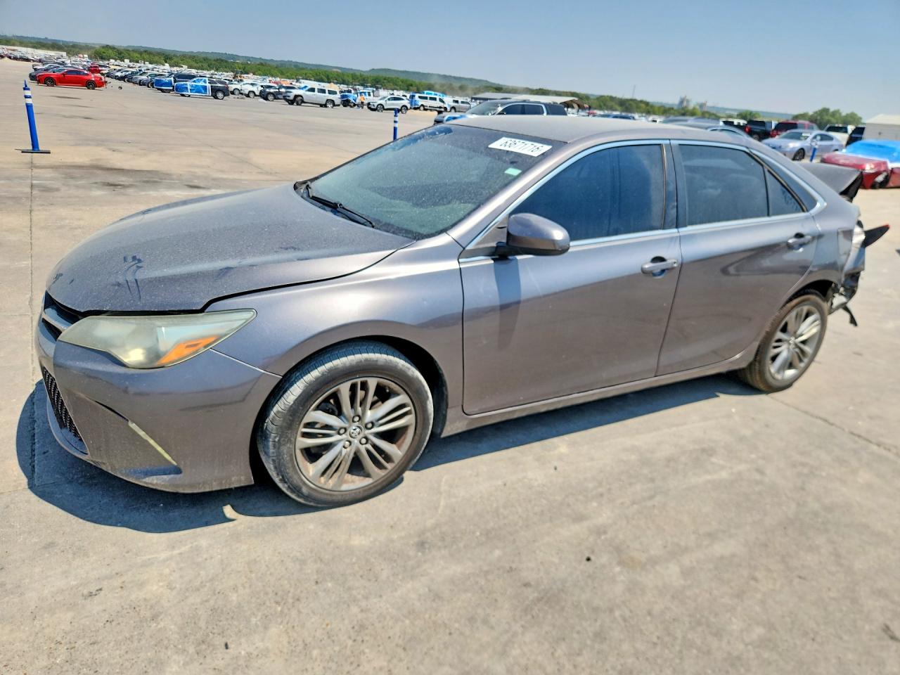 2016 TOYOTA CAMRY