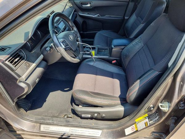 2016 TOYOTA CAMRY