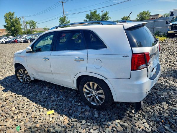 2013 KIA SORENTO SX