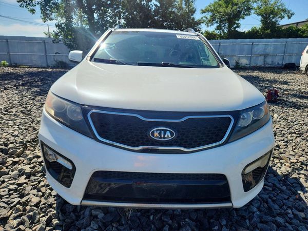 2013 KIA SORENTO SX