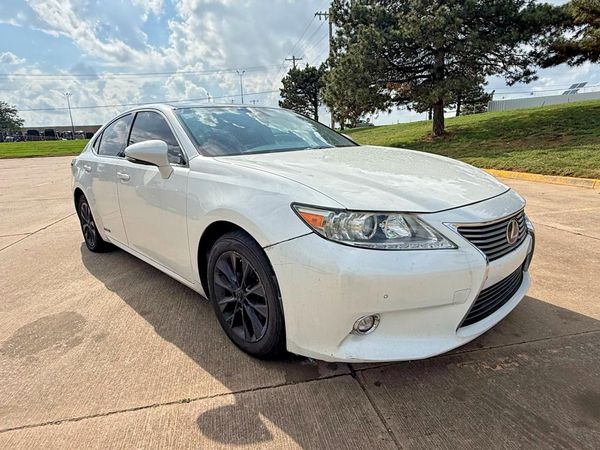 2015 LEXUS ES
