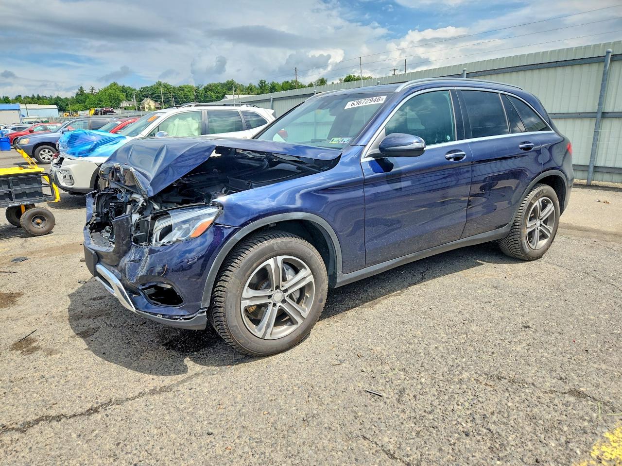 2017 MERCEDES-BENZ GLC GLC300 Base-4M
