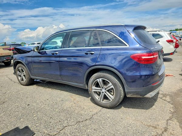 2017 MERCEDES-BENZ GLC GLC300 Base-4M