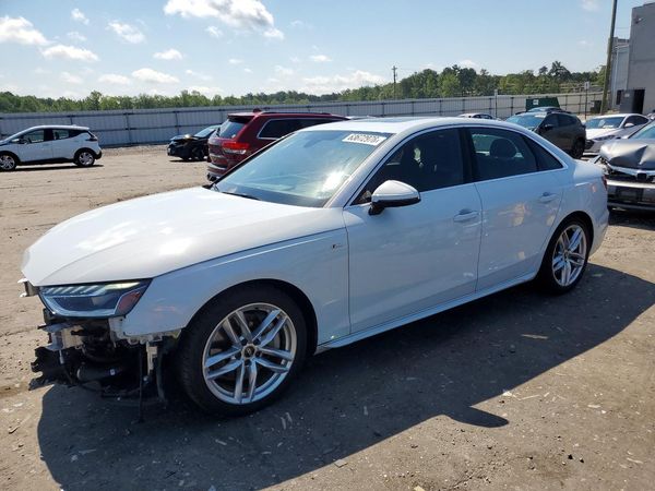 2023 AUDI A4 S Line quattro Prestige