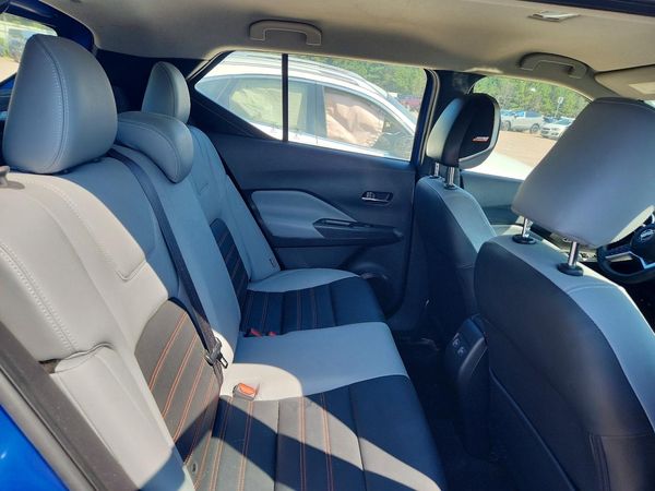 2021 NISSAN KICKS SR