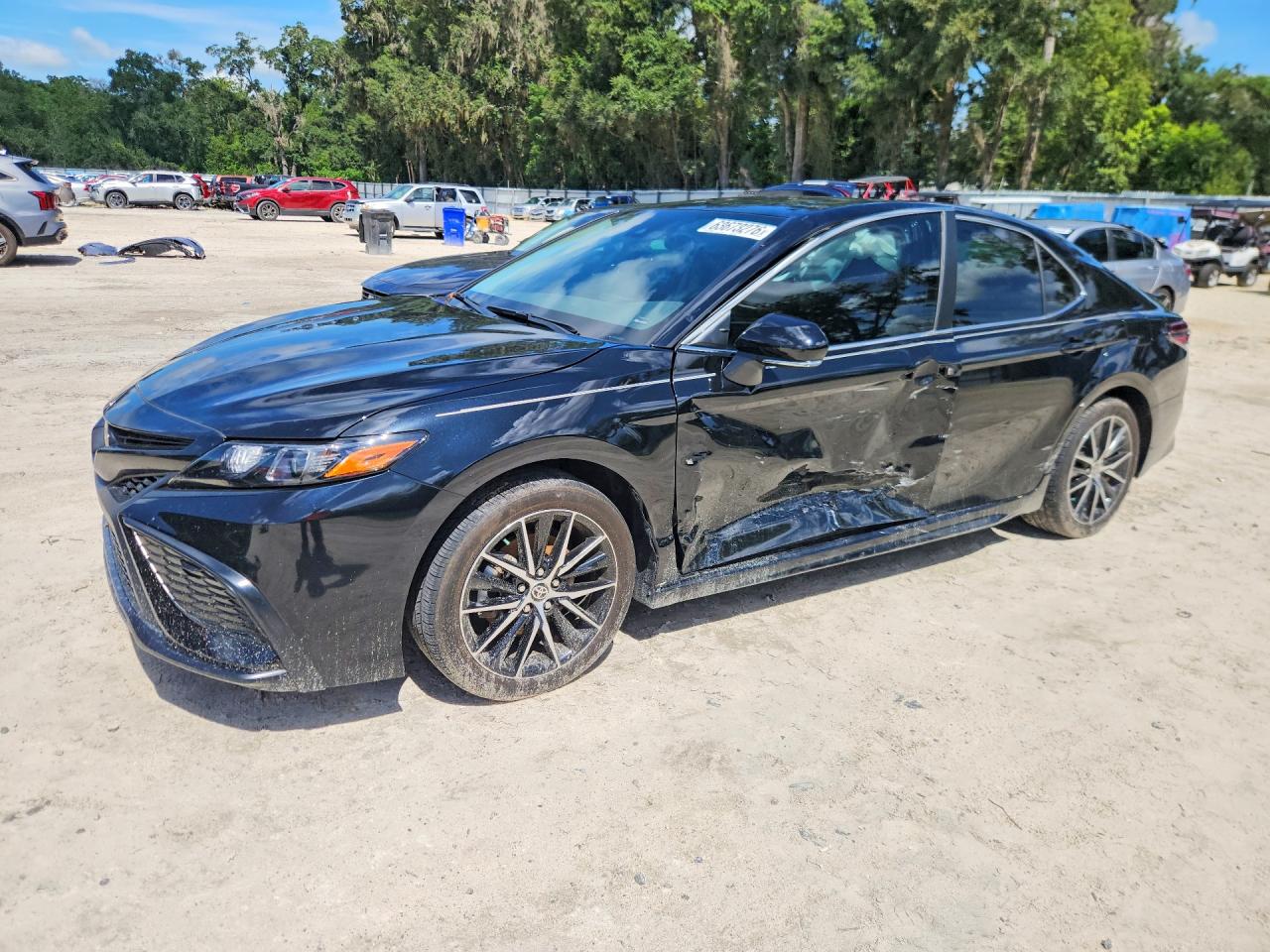 2024 TOYOTA CAMRY