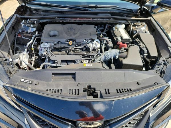 2024 TOYOTA CAMRY