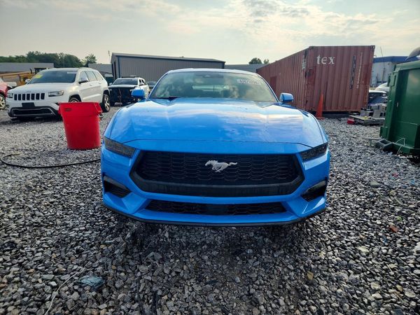 2026 FORD MUSTANG I4