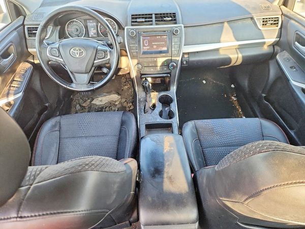2015 TOYOTA CAMRY