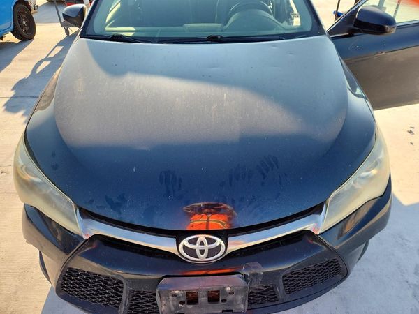 2015 TOYOTA CAMRY